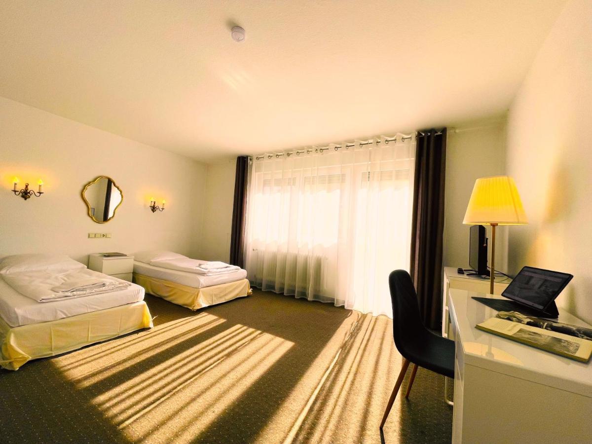 Hotel Moguntia Mainz Bagian luar foto