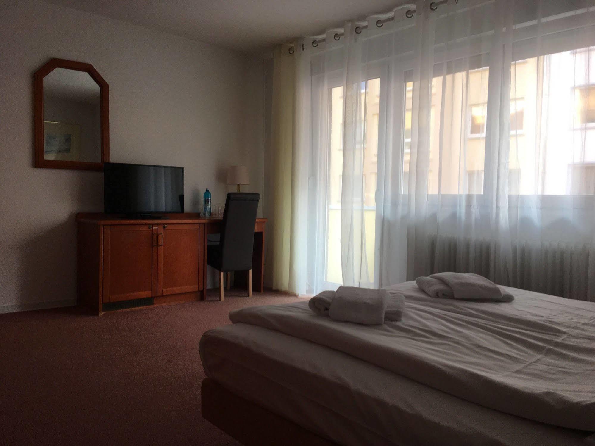 Hotel Moguntia Mainz Bagian luar foto